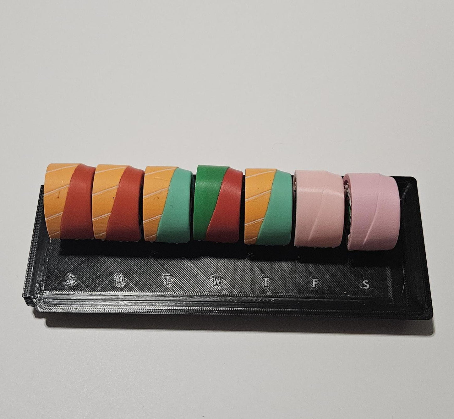 3D printed cute weekly pill organizer, sushi style!