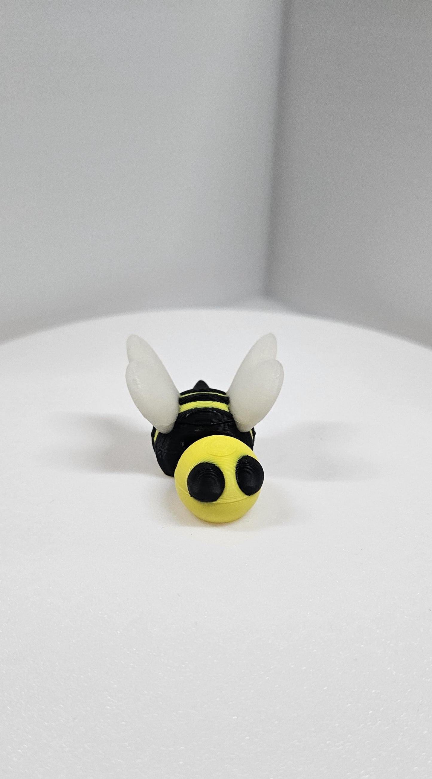 3D printed flexy cute bee